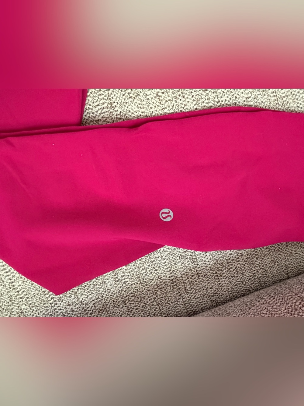 Magenta lululemon workout set - Picture 2 of 4